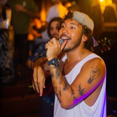 E6320BAE-8CF3-40FF-BE5E-D6E1F37BB754