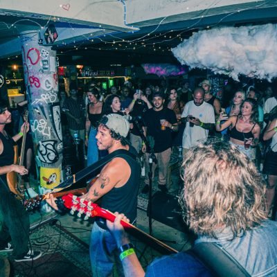 FE8EF898-38A2-4583-87C8-1320DF9F5D92